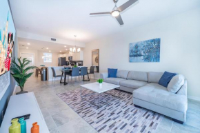 3171-204AZ STOREY LAKE, CONDO 2/2 LAKE VIEW
